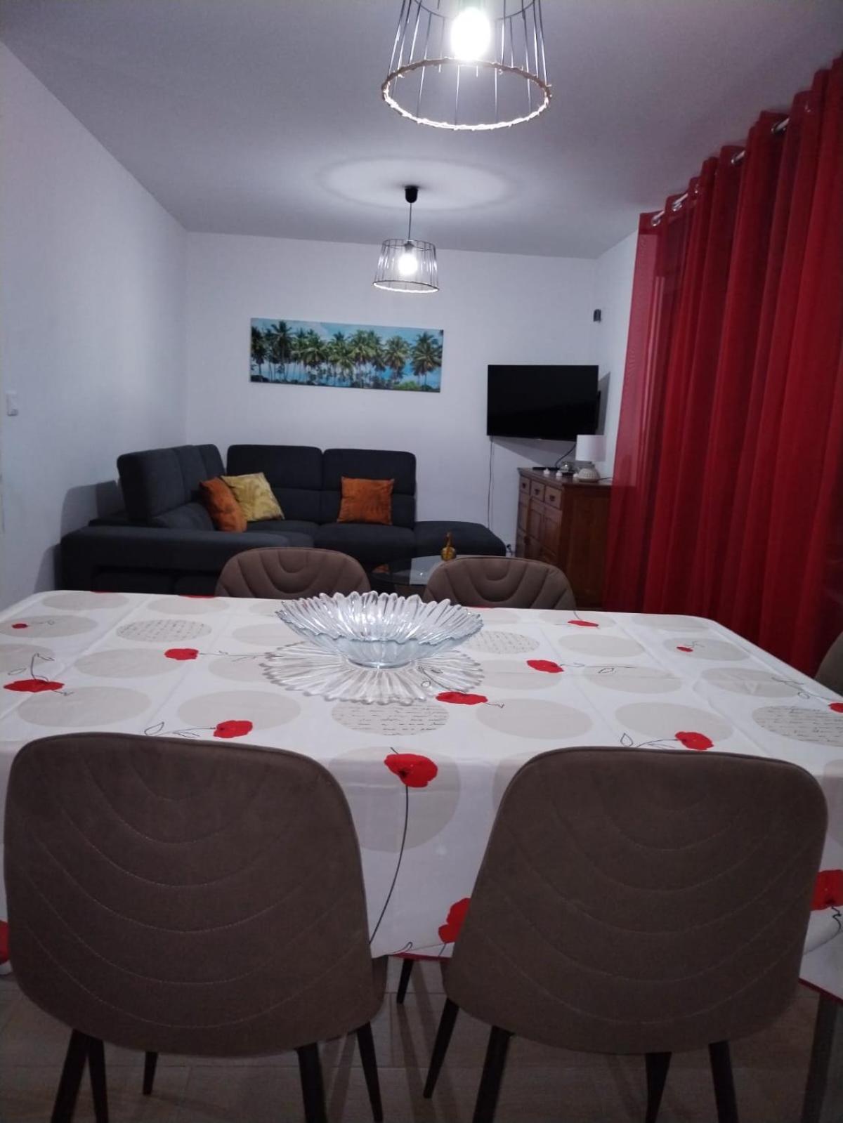 Villa Chez Monblanc à Saint-Joseph Extérieur photo